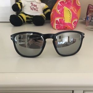 Men’s polarized sunglasses